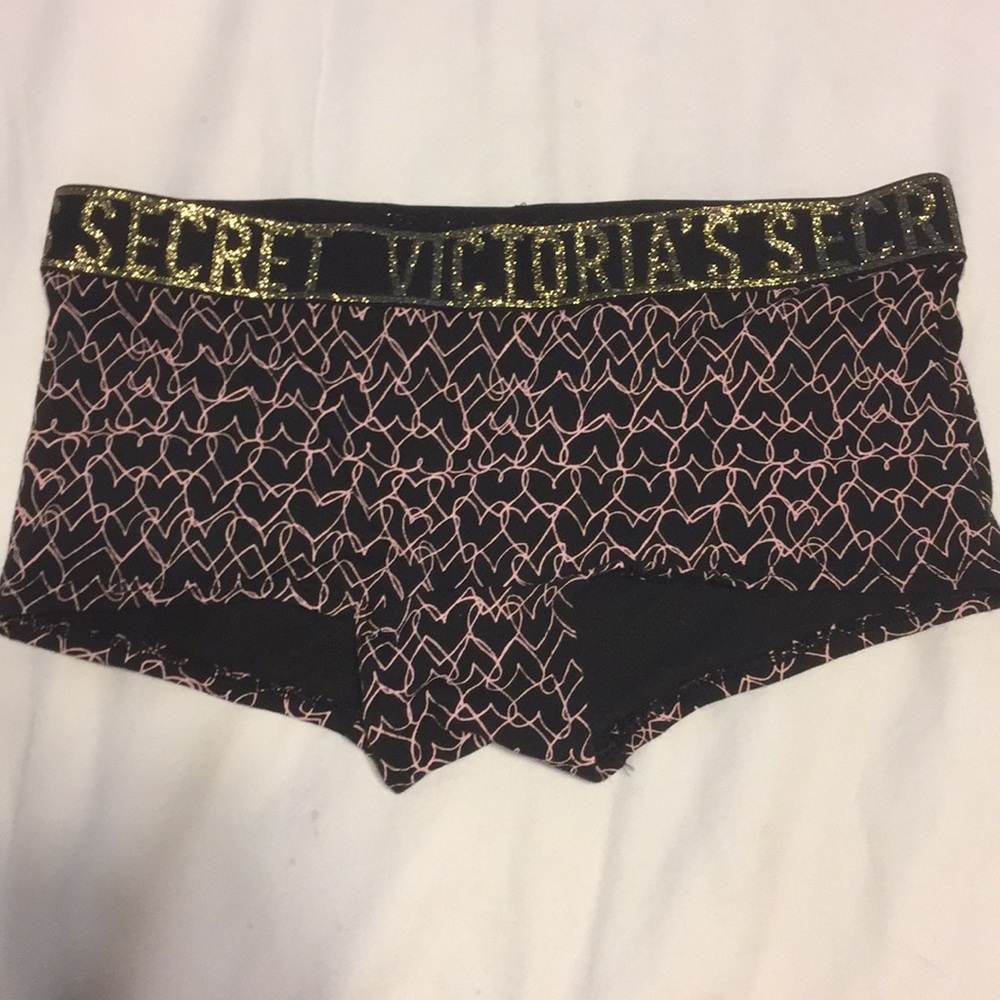 I am selling Victoria secret boy short underwear.